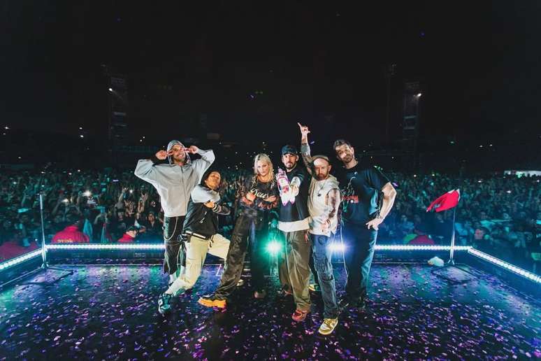 A banda após show em Lima, no Peru –