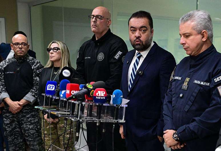 Cl&aacute;udio Castro classificou a a&ccedil;&atilde;o policial como 'opera&ccedil;&atilde;o contra narcoterroristas'