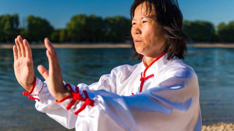 Tai Chi Chuan &ndash; depositphotos.com / microgen