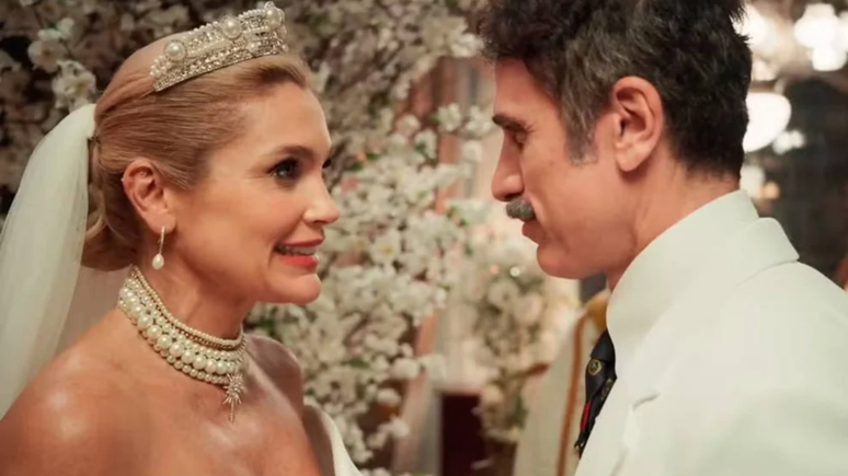 Sandra celebra triunfo em Êta Mundo Melhor! e assume nova identidade / Reprodução: Globo