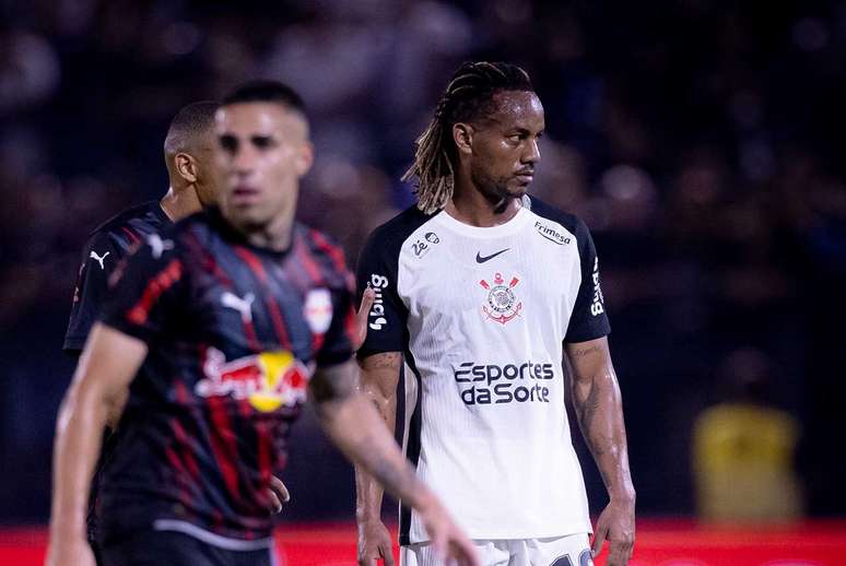 Corinthians ficou na bronca com a arbitragem do duelo contra o RB Bragantino &ndash;