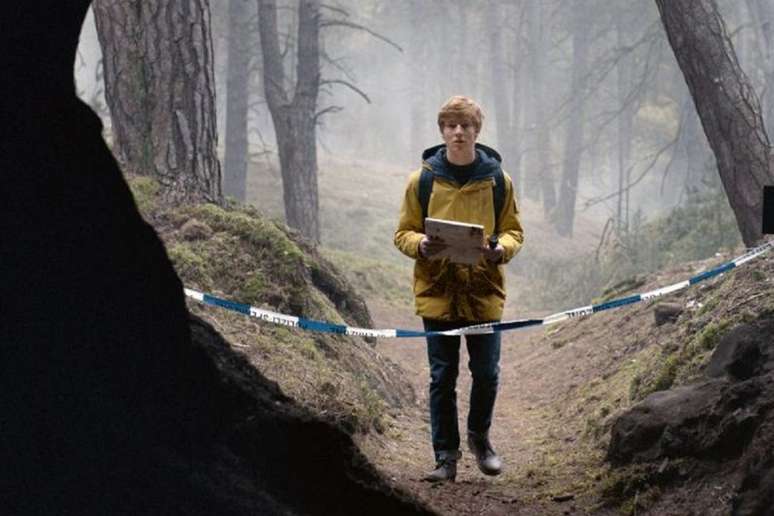 Em &ldquo;Dark&rdquo;, o desaparecimento de duas crian&ccedil;as revela segredos antigos que unem quatro fam&iacute;lias em uma cidade alem&atilde; 