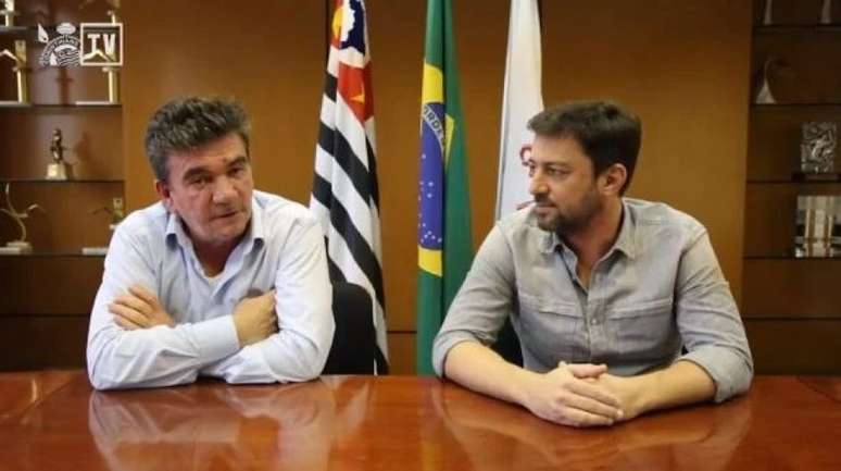 Andr&eacute;s Sanchez e Du&iacute;lio Monteiro Alves reuni&atilde;o no Corinthians est&atilde;o sendo investigados pelo MP &ndash;