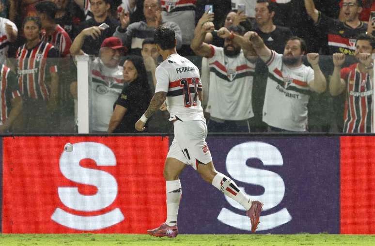 Renda do S&atilde;o Paulo na Vila Belmiro foi maior do que em &uacute;ltimo jogo realizado no Morumbis &ndash;