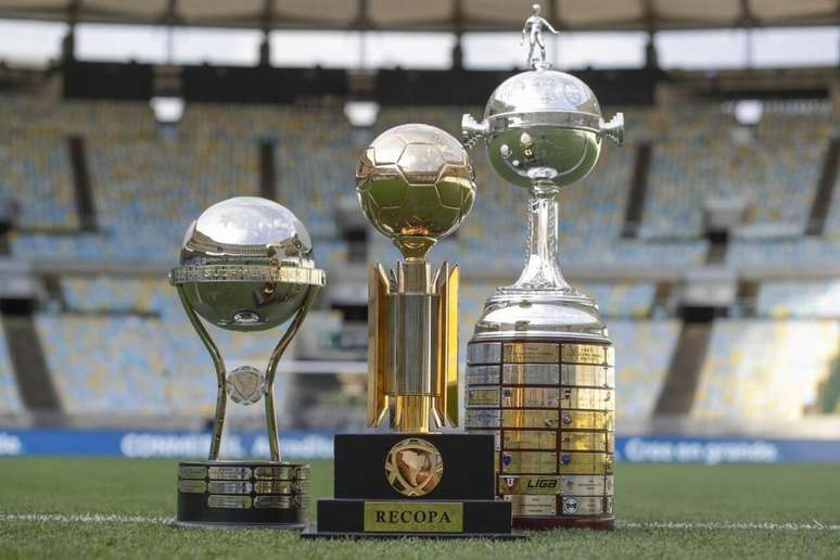 Troféus Conmebol Recopa, Libertadores e Sul-Americana –