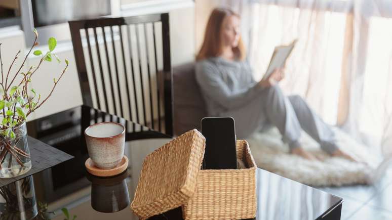 O detox digital virou tendência entre jovens: desconectar