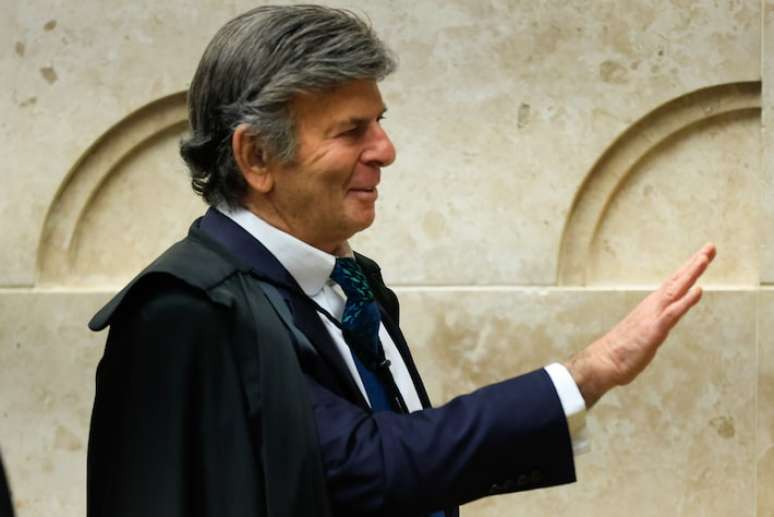 Luiz Fux durante sessão plenária no Supremo Tribunal Federal (STF) na sede da Corte em Brasília