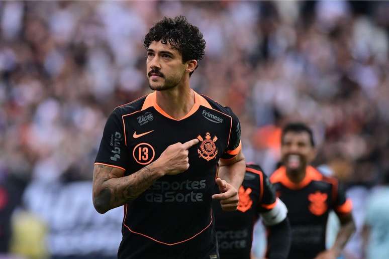 Gustavo Henrique é um dos zagueiros destaque do Timão