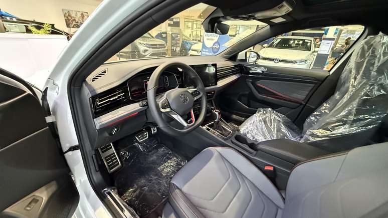 Novo Volkswagen Jetta GLI 2026