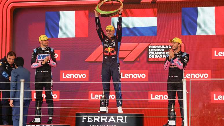 Verstappen celebra vit&oacute;ria no GP de S&atilde;o Paulo de 2024