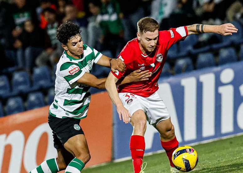 Com gol polêmico, Sporting vence o Santa Clara no fim –
