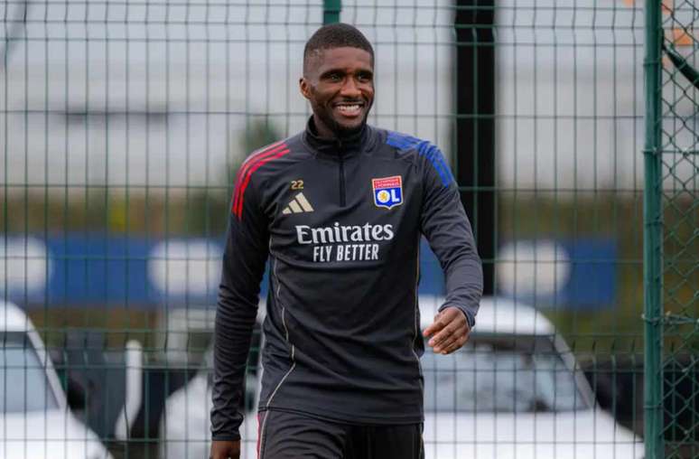 Lyon tenta encostar no l&iacute;der Paris Saint-Germain no Campeonato Franc&ecirc;s &ndash;