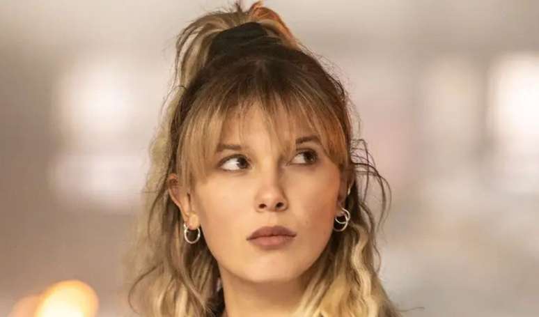 Quebrou o silêncio! Millie Bobby Brown comenta relação com David Harbour após rumor de assédio moral: 'Relação especial, de pai e filha'.