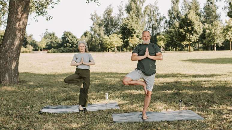 Nutrição, sono e mais: confira quais são pilares que fortalecem o sistema imunológico e promovem longevidade com energia
