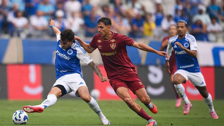 A match between Cruzeiro and Fluminense