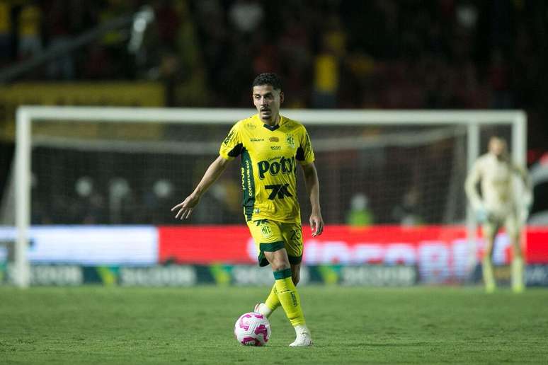 Neto Moura (Mirassol) durante jogo contra o Sport Recife, no dia 25.10.2025