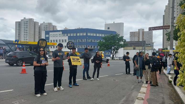 Project Help assists students in the face of the enemy 