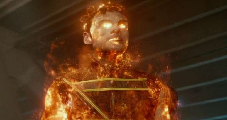 Actor Henrique Zaga as Sunspot – The Clone