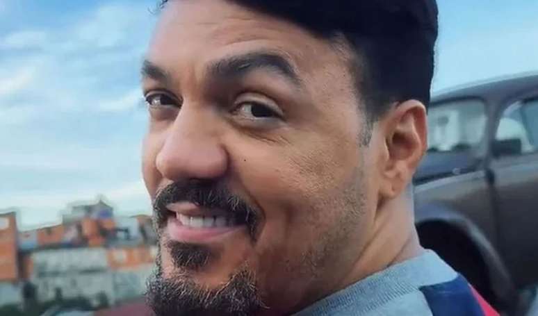 Belo sairá provisoriamente da novela 'Três Graças' para se dedicar a agenda de shows no final do ano.