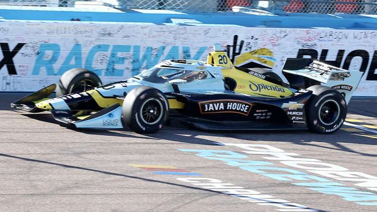 Firestone e IndyCar realizaram teste em Phoenix na semana passada