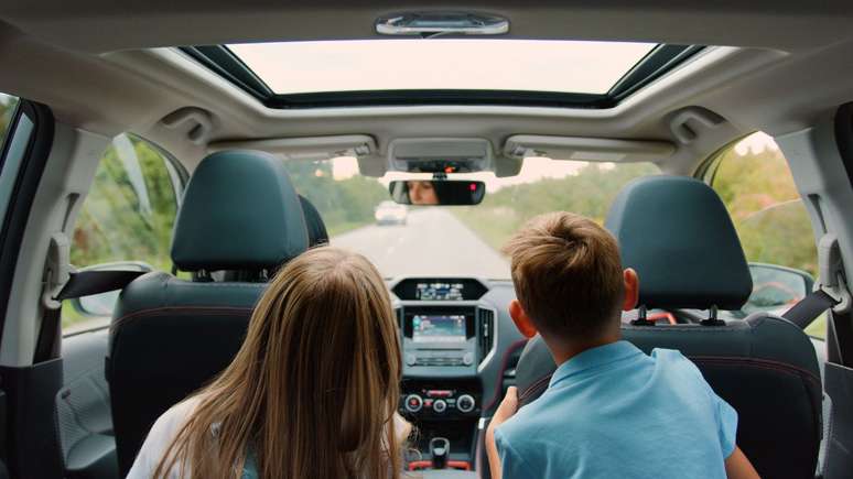 Acalme as crian&ccedil;as na viagem com essas dicas