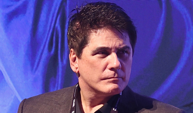 O que aconteceu com César Filho? Entenda por que um grave acidente de moto desesperou os fãs do jornalista do SBT.