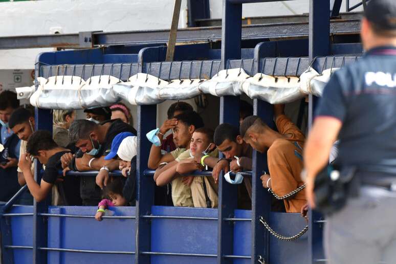 Relatório apontou queda nas travessias ilegais de fronteira