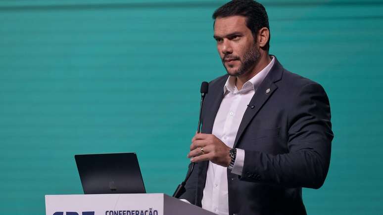 Samir Xaud, presidente da CBF, anuncia novidade no Brasileir&atilde;o