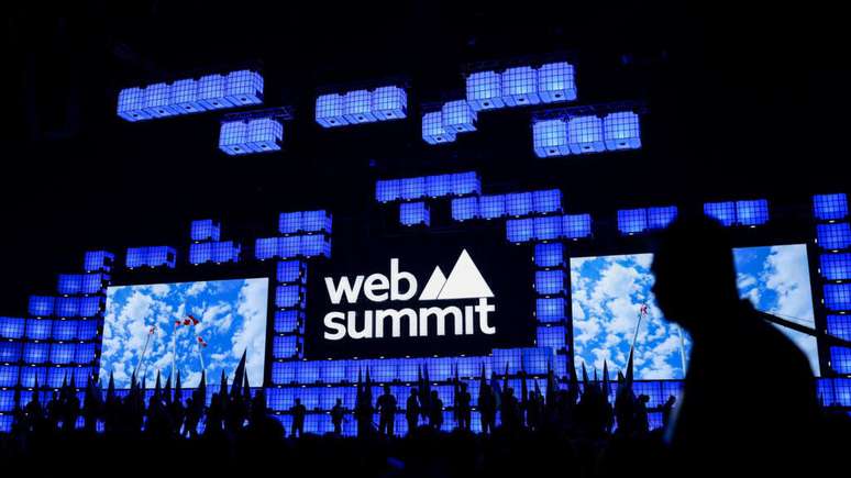 O Web Summit 2025 foi aberto na segunda-feira (10) no Parque das Nações, em Lisboa.