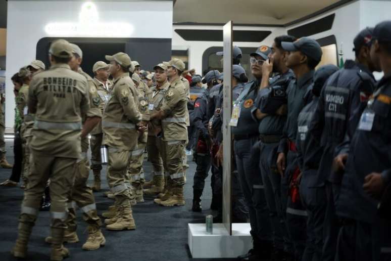 Segurança foi reforçada após o tumulto envolvendo os manifestantes.