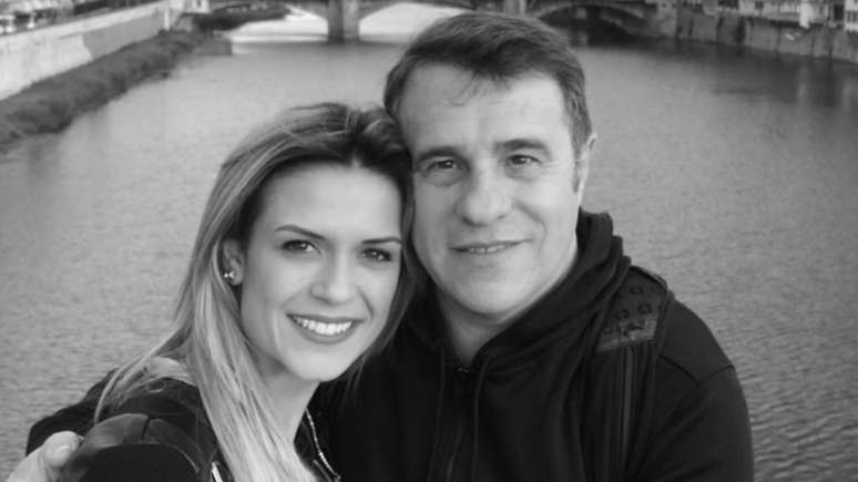 Jurada do &lsquo;Bake Off&rsquo; anuncia fim do casamento com ex