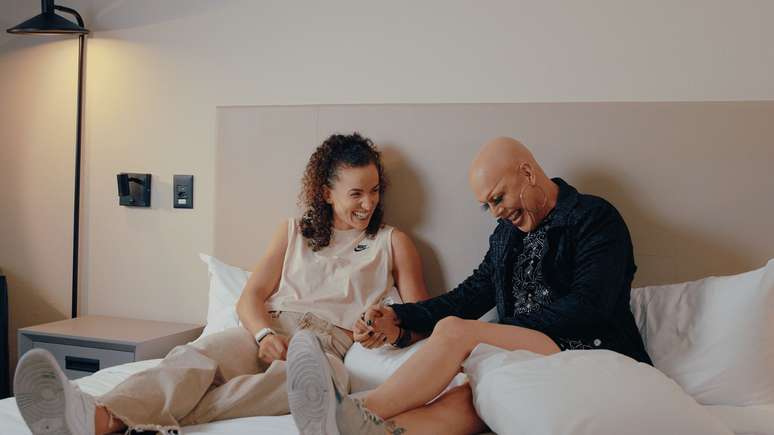 Ikaro Kadoshi entrevista Gabi Guimarães