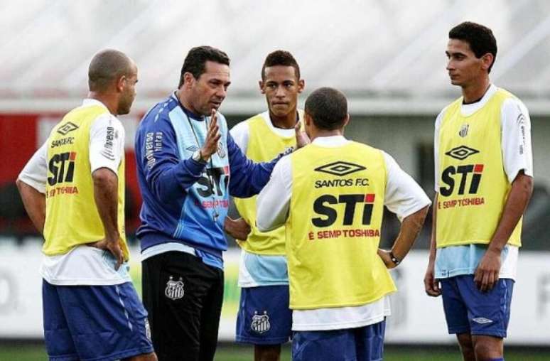 Luxemburgo posta sobre Neymar em seu perfil &ndash;