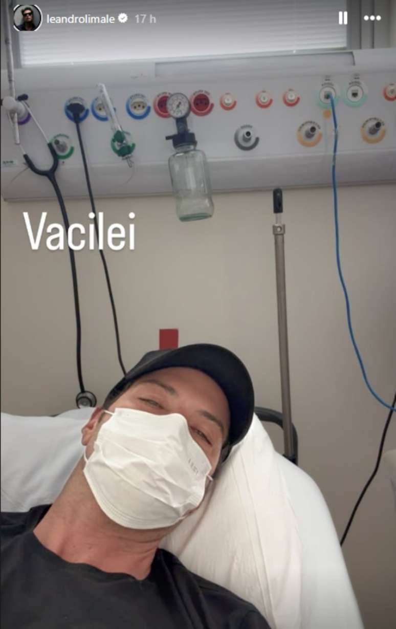 Ator brinca com a situação: "Vacilei"