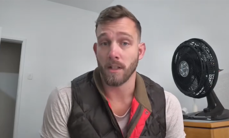 Cameron Golinsky, canadense de 35 anos, publicou relato nas redes sociais ap&oacute;s ser v&iacute;tima de 'boa noite, Cinderela' em Ipanema, na zona sul do Rio de Janeiro