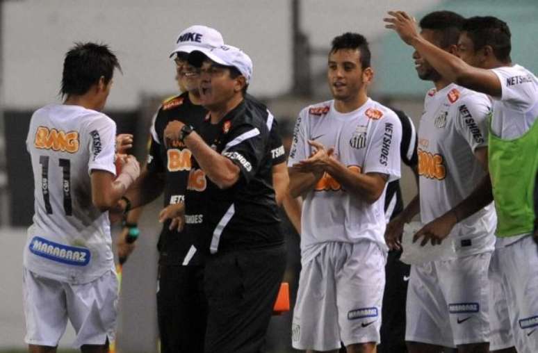 The coach considers Neymar one of the best in the world -