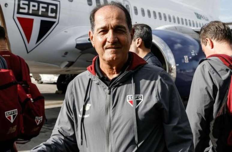 Oswaldo e Leão fizeram críticas ao lado de Ancelotti –