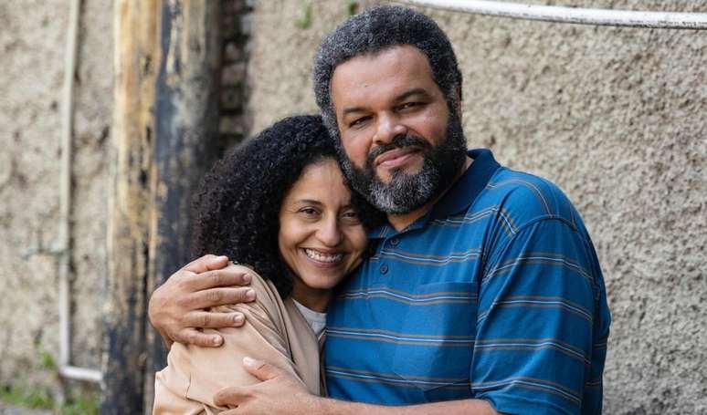 Quem é a Raíssa de 'Tremembé'? Mulher matou enteado, marido alegou 'possessão demoníaca' e ainda se casou com ela.