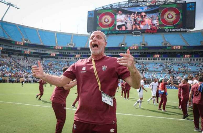 Neymar está em baixa no Santos –