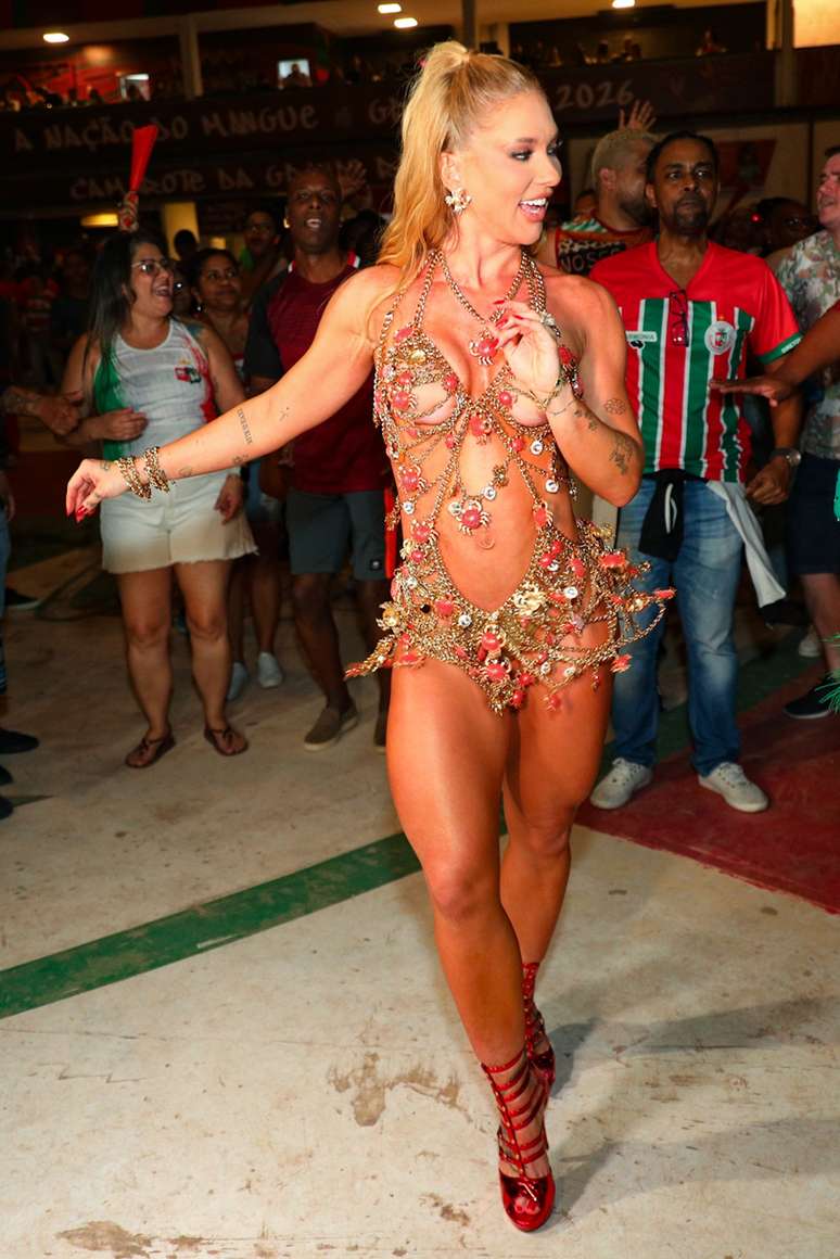 Virg&iacute;nia Fonseca 