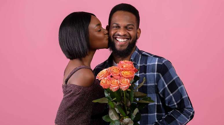 Eles se apaixonam para valer, mas sempre por alguém diferente