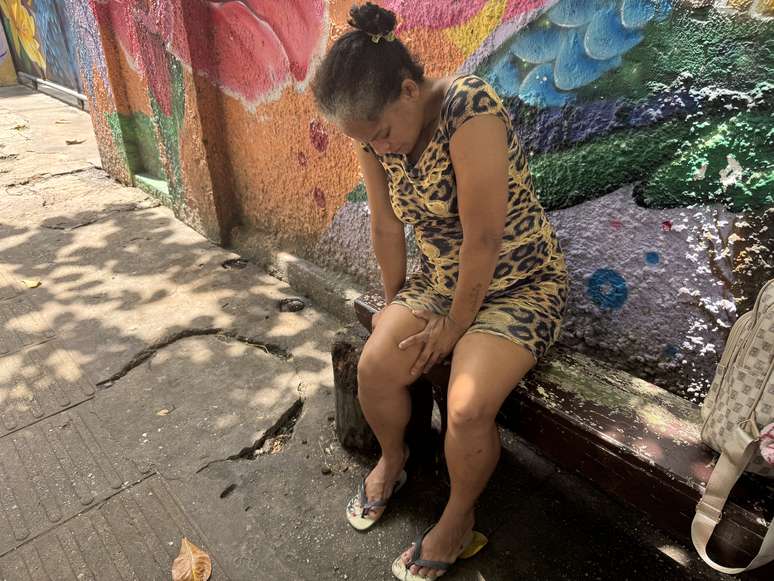 Solange, gr&aacute;vida de cinco meses, chorava de dor, mas n&atilde;o tinha atendimento com a paralisa&ccedil;&atilde;o contra o fechamento da unidade