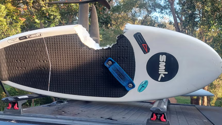 Prancha de praticante de windsurf foi mordida por tubar&atilde;o na Austr&acirc;lia