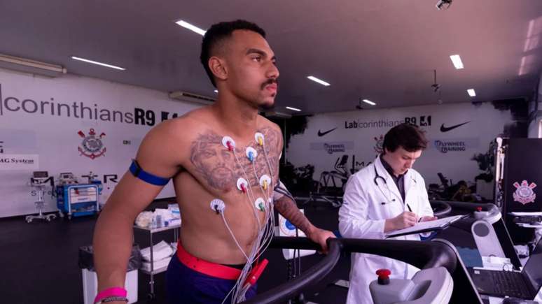 Corinthians players undergo tests
