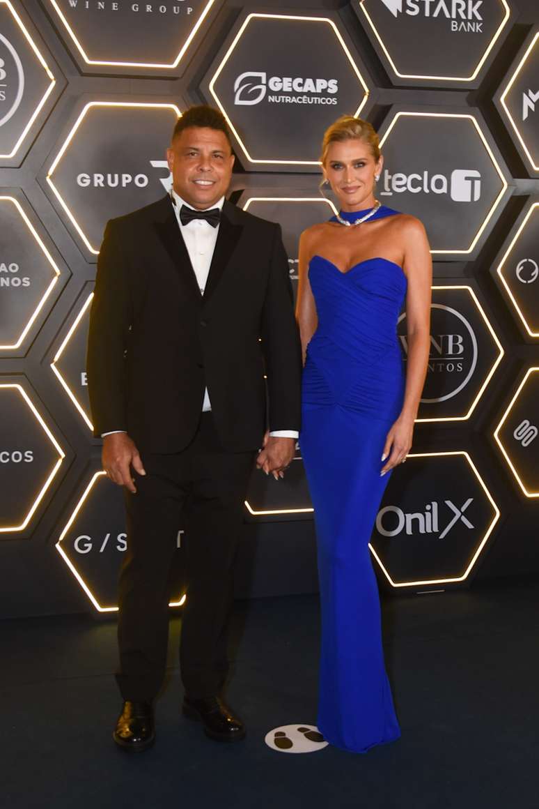 Ronaldo e Celina Locks 