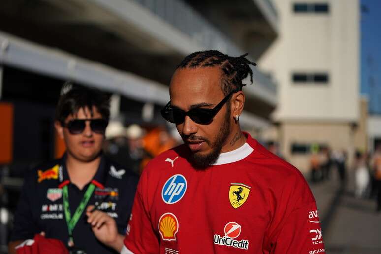Lewis Hamilton vive na Ferrari sua pior fase na Fórmula 1