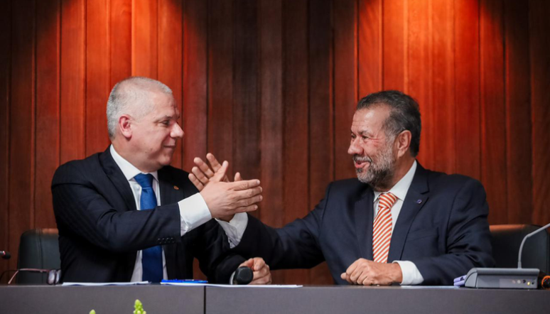 Ex-presidente do INSS, Alessandro Stefanutto, e ex-ministro da Previdência Social, Carlos Lupi