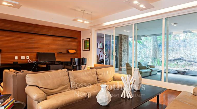 Mans&atilde;o de Gal Costa