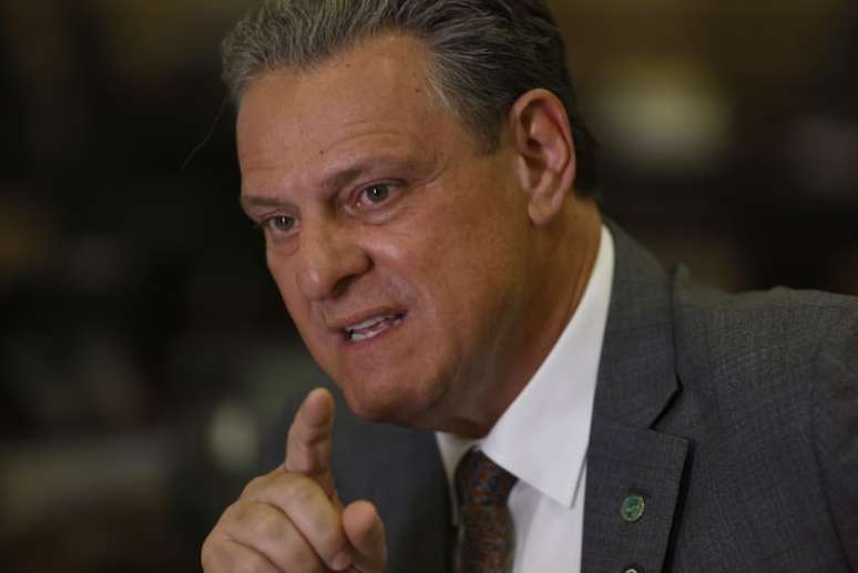 EUA vão buscar carne bovina e café com preço competitivo no Brasil, diz Fávaro