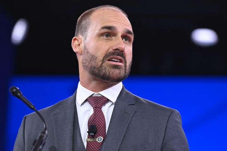 Em mar&ccedil;o, Eduardo Bolsonaro anunciou que estava se licenciando do cargo para morar nos EUA